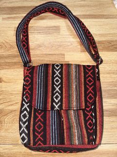 (Category: ) located in . Submitted by riseandslaystore (Listing ID 1456543419, Image 1). Description: .