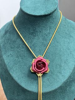(Category: ) located in . Submitted by vintagetreasureby.mivida (Listing ID 1456589799, Image 1). Description: .