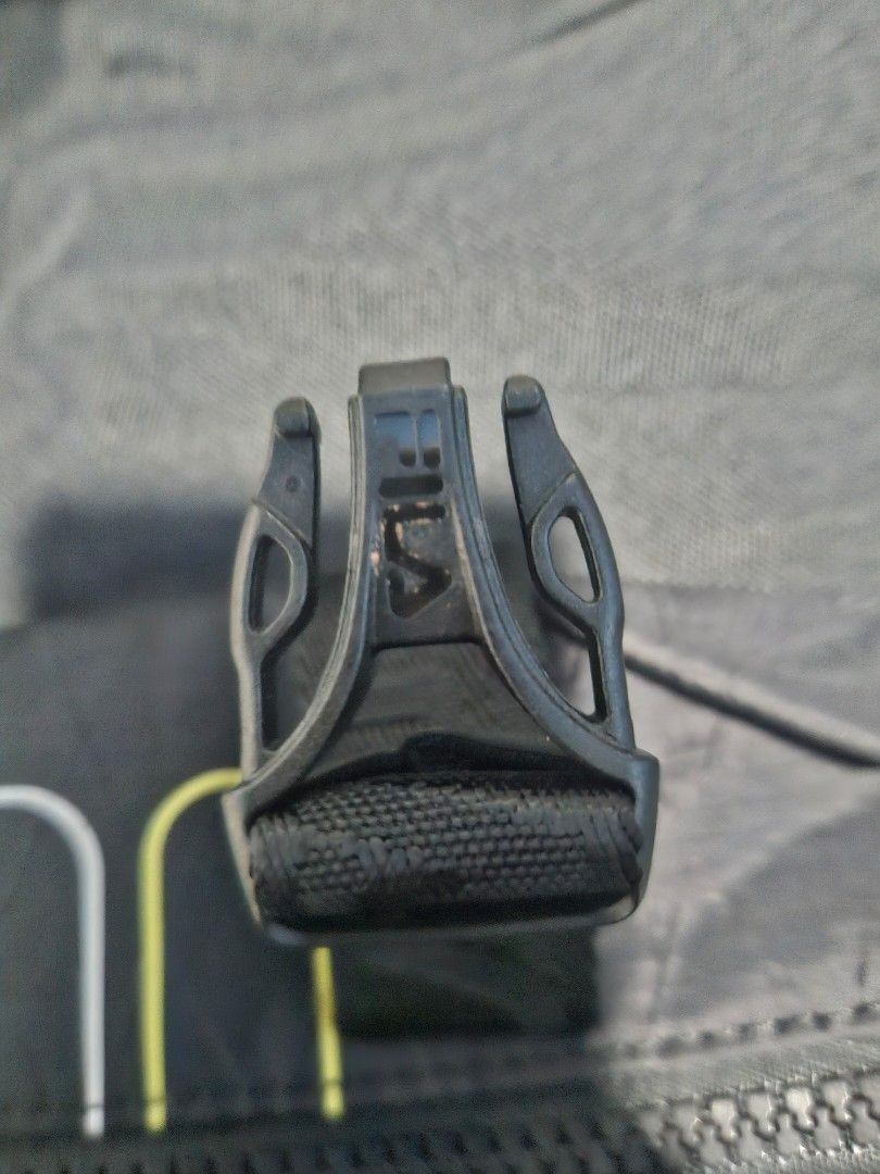 FILA Backpack - Black (Category: Backpacks) located in Manila. Submitted by mistyricst08057 (Listing ID 1456453043, Image 3). Description: - Black Fila backpack - Padded back support for comfort - Fila branded buckles on front pockets - Secure drawstring closure at the top - Ample interior space - Ideal for everyday use and travel.