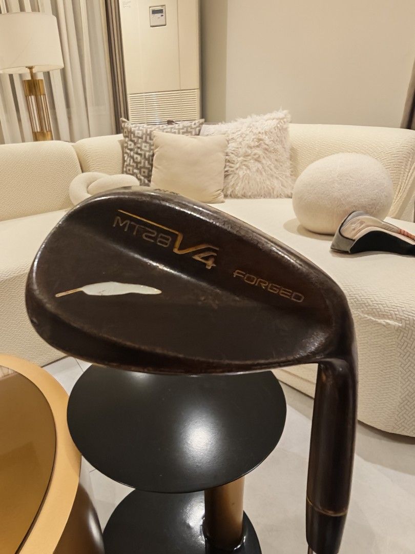 Fourteen 52 deg wedge iron (Category: Golf) located in Manila. Submitted by puttingbirdie (Listing ID 1456569574, Image 1). Description: Fourteen 52 deg wedge - with stiff shaft - can be picked up at Robinsons Magnolia - no to swap, for sale only Call / SMS 0919 4349151.