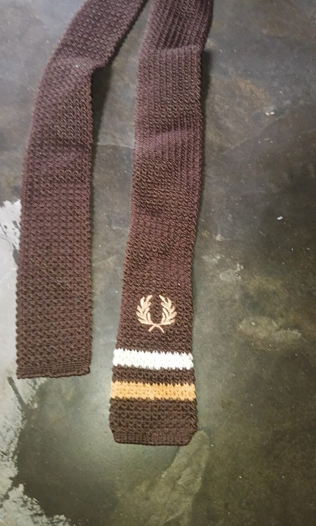 Fred perry (Category: Activewear) located in Kulim. Submitted by mohdzulkif58740 (Listing ID 1456517539, Image 2). Description: cun elok.