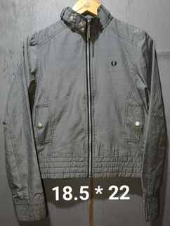 (Category: ) located in . Submitted by updownthrift (Listing ID 1456594318, Image 1). Description: .