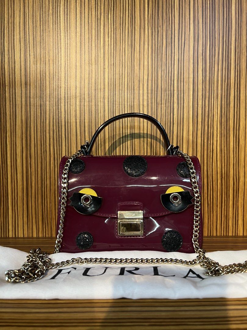 Furla Candy Tweet Sugar mini red bag (Category: Cross-body Bags) located in Quezon City. Submitted by brand.selection (Listing ID 1456543895, Image 2). Description: Candy Tweet Sugar mini red bag.