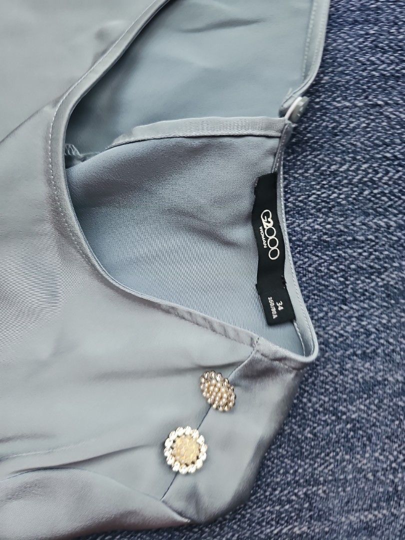 G2000 blouse (Category: Blouses) located in Singapore. Submitted by nonoy1222 (Listing ID 1456476868, Image 3). Description: .