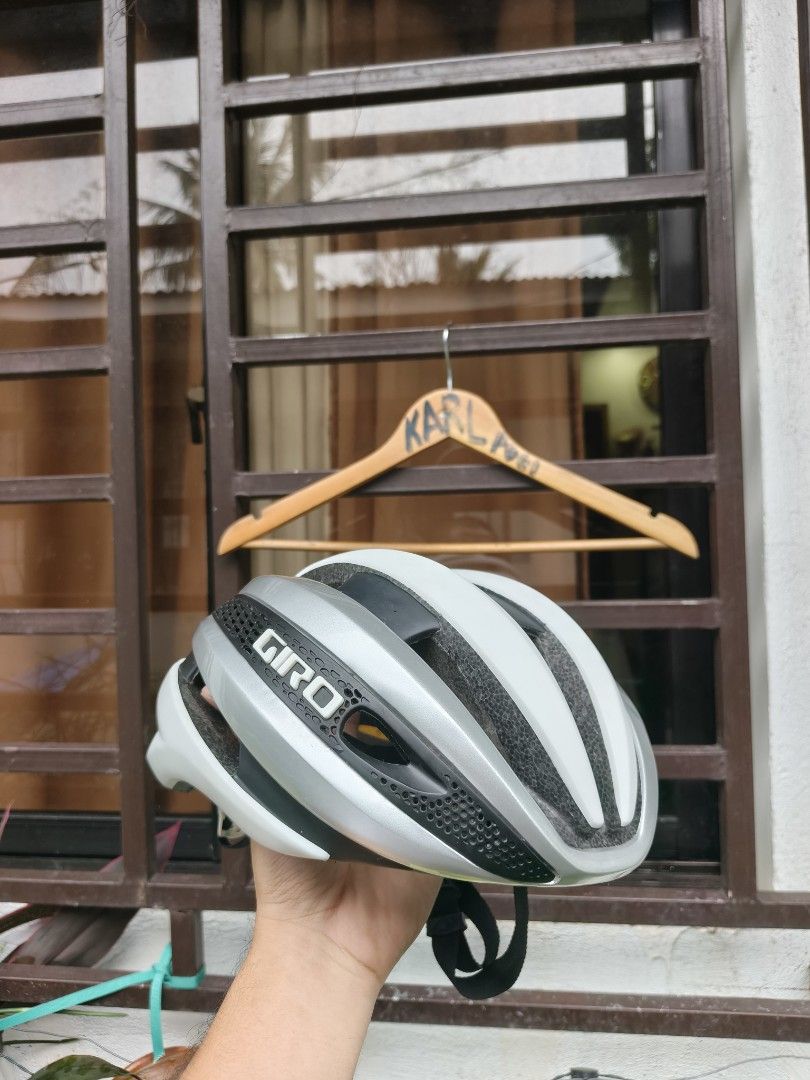 Giro Synthe MIPS Cycling Helmet - Size L (Category: Bicycles) located in Mariveles. Submitted by bakalangthriftmo (Listing ID 1456494647, Image 1). Description: - Giro Synthe MIPS cycling helmet - Size: Large (L) - Color: Matte White/Silver - Features: Great ventilation, adjustable straps and fit system - Condition: Ready for your next ride - Inquiries welcome!.
