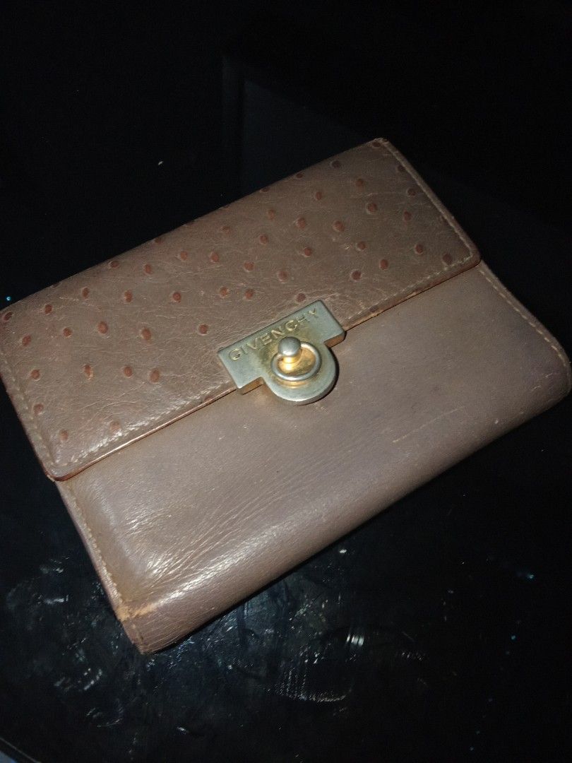 Givenchy Ostrich Leather Bifold Wallet (Category: Luxury Bags & Wallets) located in Manila. Submitted by christoph17 (Listing ID 1456463873, Image 1). Description: good condition original from japan surplus.
