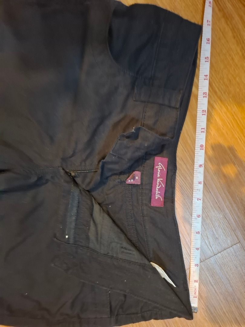 Gloria Vanderbilt Black Capri Pants with Button Detail (Category: Other Bottoms) located in Bacolod City. Submitted by gluisa97 (Listing ID 1456451211, Image 3). Description: No When Worn - Black capri pants - Cropped length - Button details at the hem - Back pockets - Comfortable cotton blend fabric - Double button waistband closure - Versatile for casual or dressed-up looks.