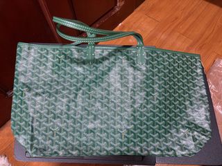 (Category: ) located in . Submitted by adri_07 (Listing ID 1456503683, Image 1). Description: .