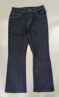 (Category: ) located in . Submitted by aydenthriftwear (Listing ID 1456495108, Image 1). Description: .