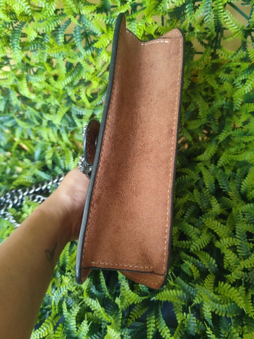 Gucci Dionysus GG Supreme Chain Bag (Category: Luxury Bags & Wallets) located in Davao. Submitted by asherbenedict24 (Listing ID 1456511467, Image 3). Description: - Korea box - Size W- 7.5 L- 6.0 inch - Classic Gucci Dionysus Bag - GG Supreme Canvas with Brown Leather Trim - Signature Tiger Head Spur Detail - Silver-Tone Chain Strap - Suede Lined Interior - Ideal for Everyday Use.