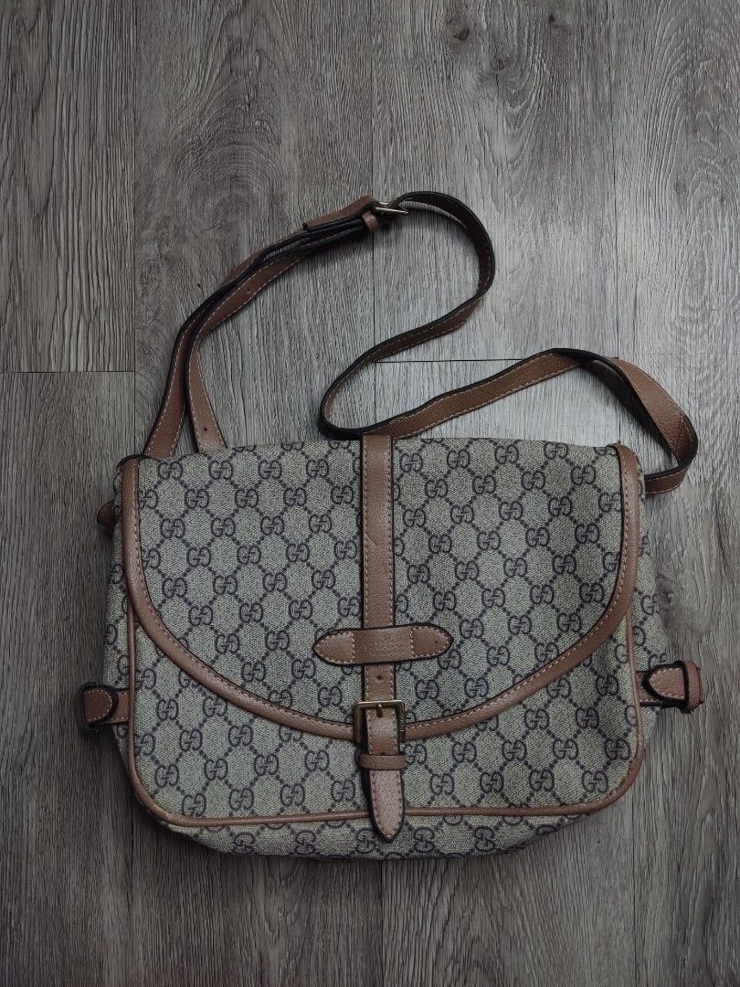 Gucci Monogram Bag (Category: Everything Else Others) located in Pasig City. Submitted by vintage.thrifttph (Listing ID 1456514592, Image 1). Description: dm if interested thanks, more items on profile to check. Pickup: 📌 Kapasigan, Pasig Shipping via: 🚛 Lalamove / JNT.