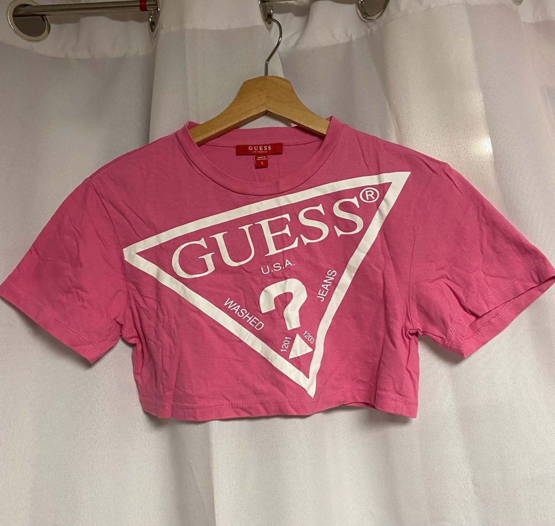 GUESS CROP TOP SHIRT (Category: Shirts) located in Manila. Submitted by haimedeclur (Listing ID 1456558016, Image 1). Description: GUESS CROP TOP SHIRT GOOD AS NEW SMALL DIMES 16-13 COLOR RATE 9.5/10 NO ISSUE - 350.