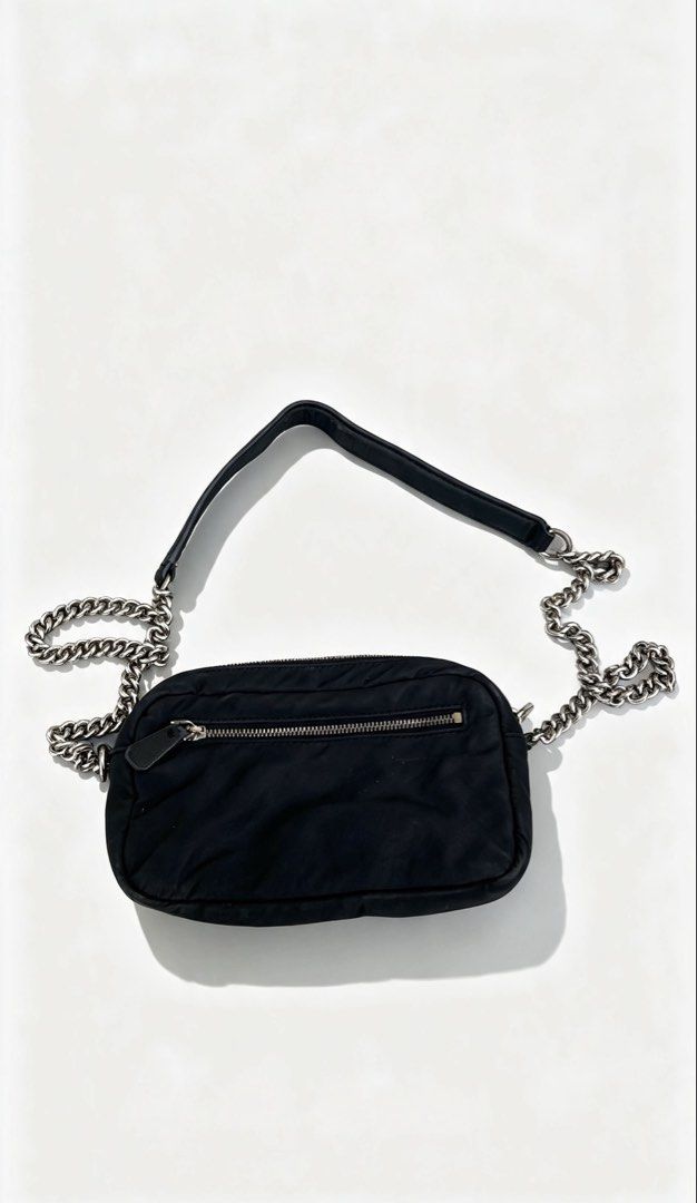 Guess Eco gemma camera cross body bag (Category: Cross-body Bags) located in Caloocan City. Submitted by mr.escobar (Listing ID 1456499933, Image 3). Description: This item is the Guess Eco Gemma Crossbody Camera Bag (or a similar variations from their nylon utility collections like the Guess Little Bay or Guess Sharma). It features a distinctive design heavily inspired by luxury multi-accessory utility pouches.
