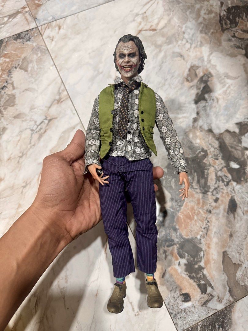 Heath ledger Joker 1:6 (Category: Figurines & Statues) located in Paranaque City. Submitted by icko007 (Listing ID 1456529235, Image 1). Description: Heath ledger Joker 1:6 Price 3.2k No Rush Shipping/ Dibs Now Pay now Location Paranaque Payment Gcash/Bpi Shipping Lalamove/Lbc Buyers Risk / Fee ‼️Seller is not responsible for: lost, stolen, or damaged packages..