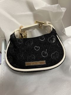 （分類：）位於 。 由 armay1234 提交（商品編號 1456428768，圖片 1）。簡介： 。
