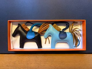 （分類：）位於 。 由 gwaak 提交（商品編號 1456455014，圖片 1）。簡介： 。