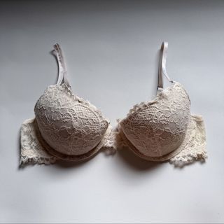 (Category: ) located in . Submitted by k_intimates (Listing ID 1456526133, Image 1). Description: .