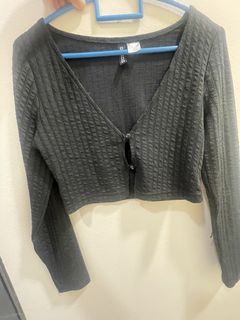 (Category: ) located in . Submitted by 99_closet (Listing ID 1456574624, Image 1). Description: .