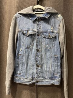 (Category: ) located in . Submitted by thehiddenwardrobe (Listing ID 1456578588, Image 1). Description: .