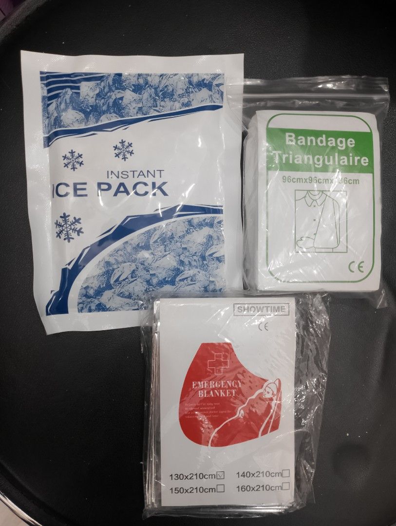 INSTANT ICE PACK TRIANGULAR BANDAGE EMERGENCY BLANKET THERMAL BLANKET (Category: Medical Supplies & Tools) located in Quezon City. Submitted by jeca_closet (Listing ID 1456461267, Image 1). Description: .