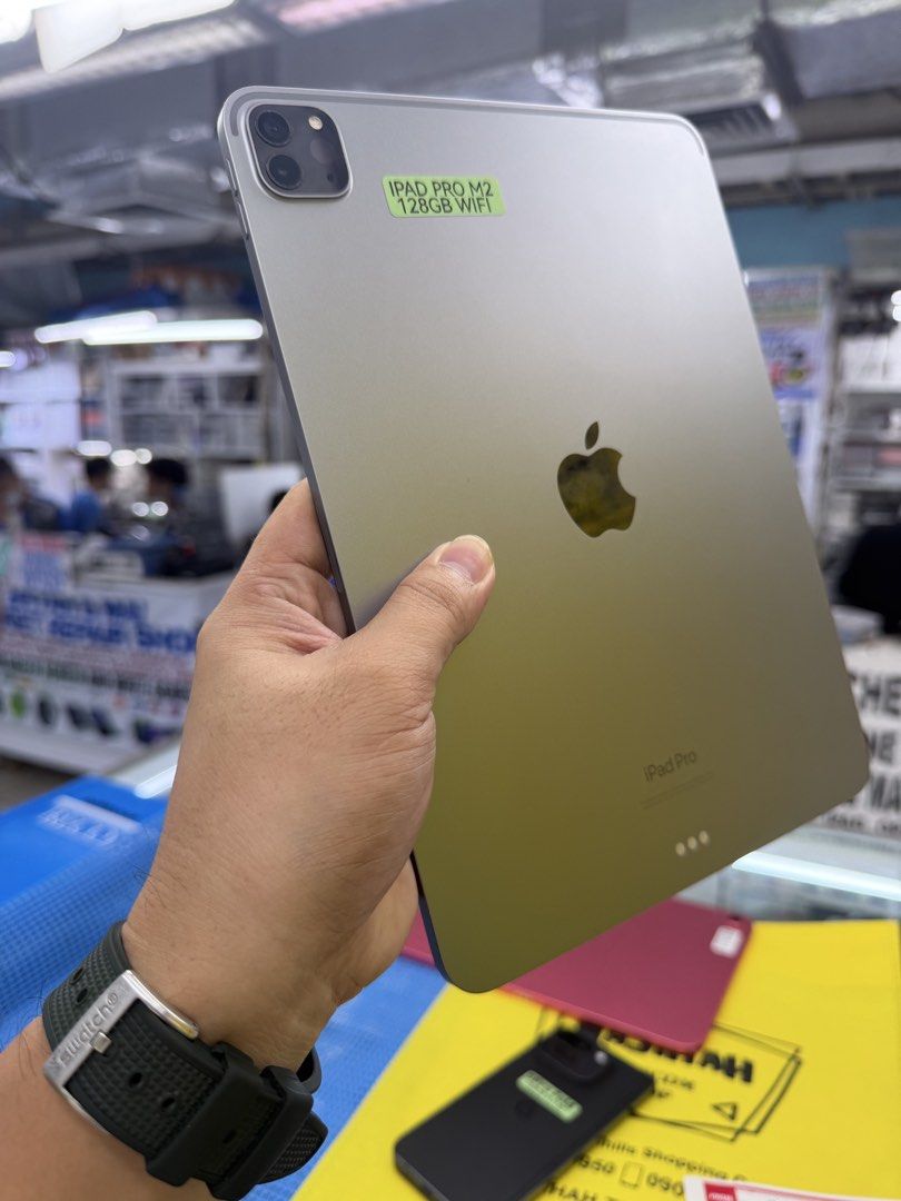 iPad Pro M2 128GB 11inch Wifi Only 99%smooth No issues (Category: iPad) located in San Juan City. Submitted by saabangadgetshop (Listing ID 1456461670, Image 2). Description: Onhand | Pre-owned iPad Pro M2 11inch 128GB Wifi Only NO HIDDEN ISSUES NO HISTORY OF REPAIR 99%Smooth TEST TO SAWA RESET ALL YOU WANT TEST ALL YOU WANT NOT REFURBISHED AUTHENTIC PHONE ALL WORKING (FREE 3UTOOLS) iPhones iPads only 🆓Freebies ✅Charger ✅Case ✅Tempered Mode of P