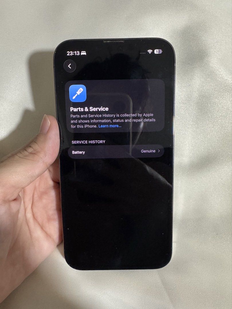 iPhone 13 Pro 256GB Graphite (Category: iPhone 13 Series) located in Manila. Submitted by _ferdss (Listing ID 1456571546, Image 2). Description: RFS: Extra phone 100% Battery Health Replace Genuine Battery in apple center W/ original charger Negotiable for sure buyer For meet up or pick up only.