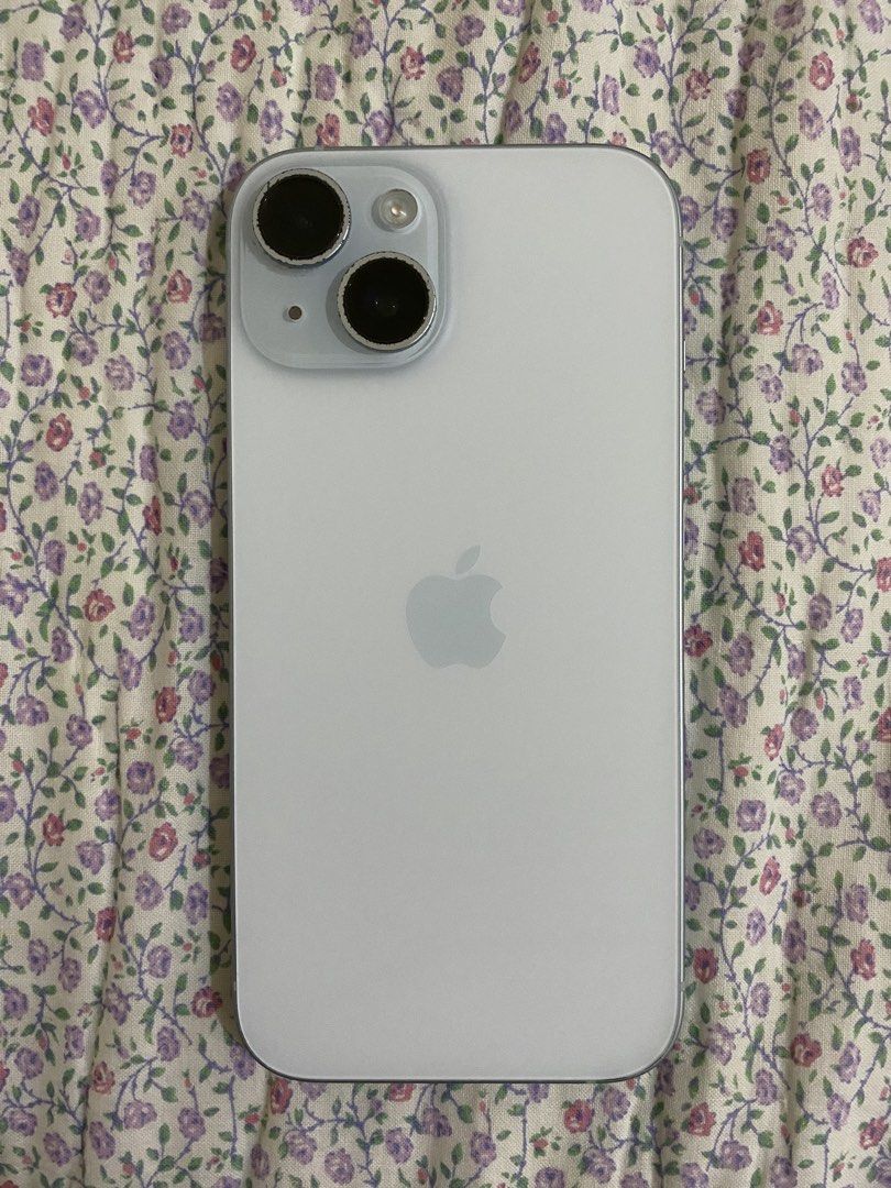 Iphone 15 Blue 256gb (Category: iPhone 15 Series) located in Paranaque City. Submitted by yasemv (Listing ID 1456499450, Image 2). Description: Open line - bought at Beyond the Box Never opened or repaired No issues Visible scratches on the screen and camera ring 82% batt health.
