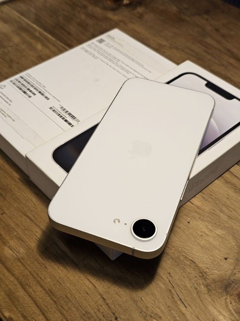 IPHONE 16e 128 GB Underwarranty (Category: iPhone 16 Series) located in Manila. Submitted by jeff7times13783 (Listing ID 1456546408, Image 1). Description: FOR SALE OR SWAP ‼️‼️‼️ IPHONE 16e 128 GB WHITE UNDERWARRANTY UNTIL 08/15/27 ₱24,300 ONLY ✨️ ✅ Factory Unlocked ✅ Zpa ✅2 Cycle Count and counting ✅ NTC Approved ✅100% Battery Health (Original) if proven fake, money back guarentee 💯 ✅ All working ✅ No history of repair or replacement INCLUSION