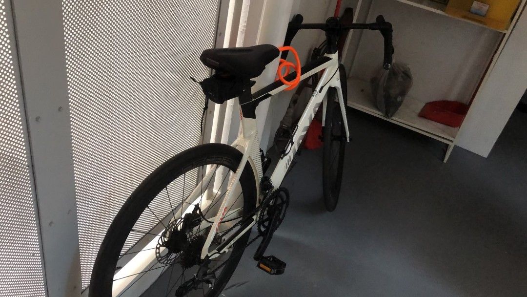 Java siluro 3 (Category: Bicycles) located in Singapore. Submitted by tltltl9292 (Listing ID 1456549558, Image 1). Description: messege 9 7 2 3 1 5 0 5 for specs a bit dirty fd 580.