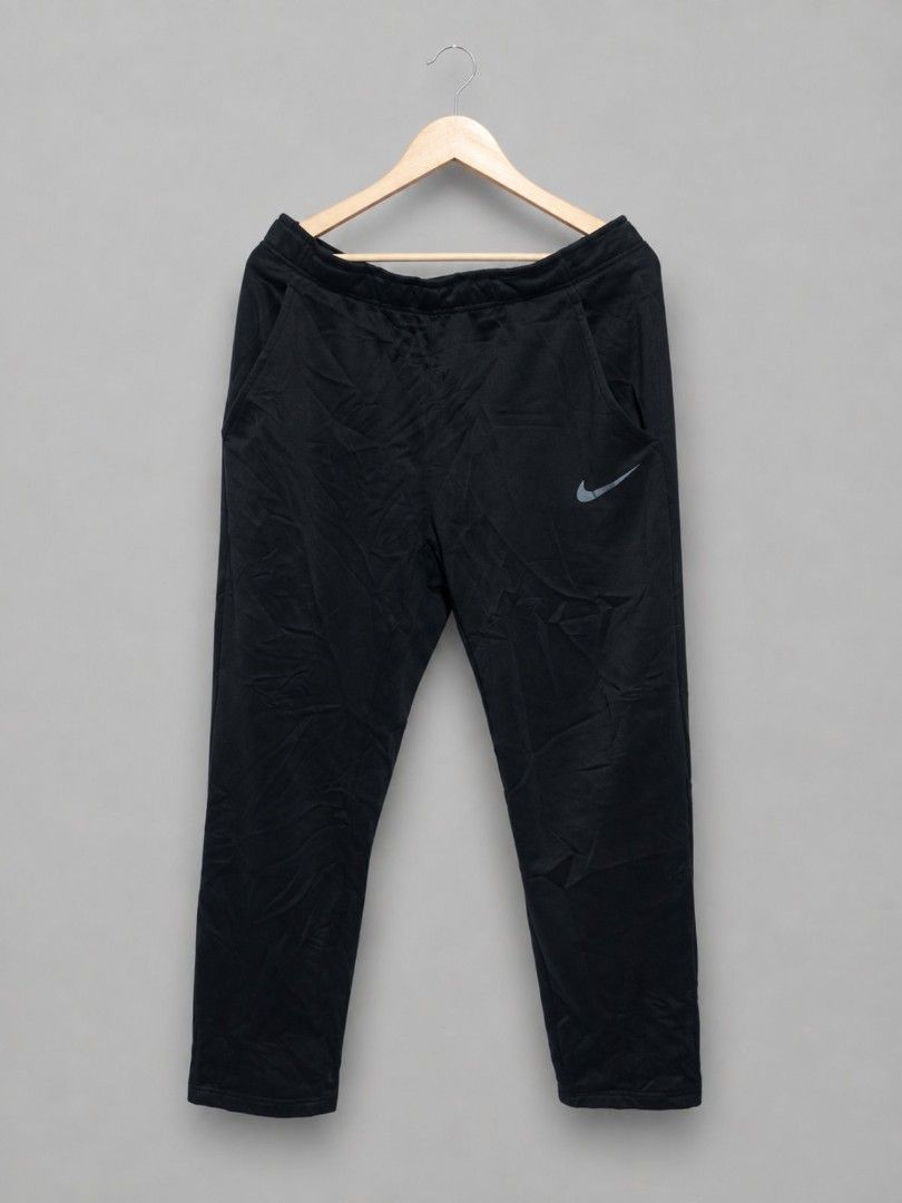 Jogger Pants Unisex (Category: Joggers) located in Bulacan. Submitted by ukaybrandedshop (Listing ID 1456530824, Image 1). Description: NEW ARRIVAL ALERT 🚨🧥 UNISEX JOGGER PANTS DROPPED Adidas, Nike, Fila, Kappa, AAPE, Puma + marami pa 😍 QUALITY na, MURA pa Pwede sa babae, pwede sa lalaki 💯 LIMITED STOCKS LANG TO PM na agad.