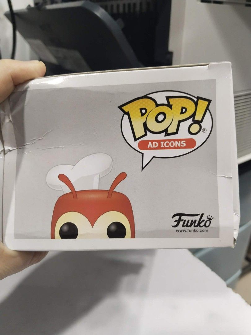 Jollibee Funko Pop barong (Category: Designer & Blind Box Toys) located in Taguig. Submitted by ashicollection (Listing ID 1456453434, Image 3). Description: 999 each 5pcs. available Please read! For sure buyer only! NO COD/COP No reservation The items will be sold to the first payer w/o prior notice. Verbal reservations are not acceptable. Note: All items are vintage. Please manage your expectations accordingly. G cash payment. Shipping via Lala