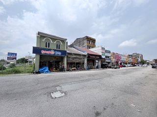 (Category: ) located in . Submitted by mudah152424 (Listing ID 1456042939, Image 1). Description: .