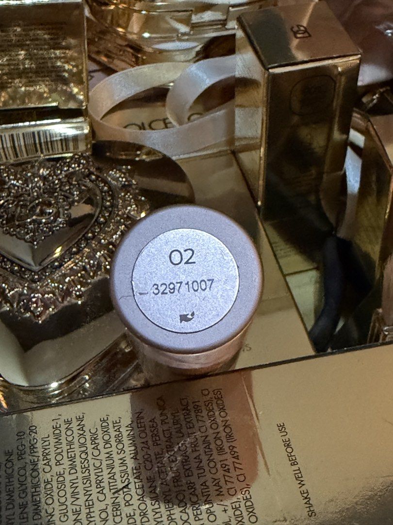 Kiko Milano Lipstick Shade 02 (Category: Makeup) located in Muntinlupa City. Submitted by everythingmustgo_8475da (Listing ID 1456451468, Image 3). Description: - Kiko Milano Lipstick - Shade: 02 (Lovely Nude Pink) - Finish: Creamy - Packaging: Sleek and metallic - Ideal for: Everyday wear or a natural look - Reason for selling: Too many lipsticks.