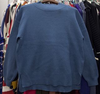 (Category: ) located in . Submitted by knitting.meow (Listing ID 1456602957, Image 1). Description: .