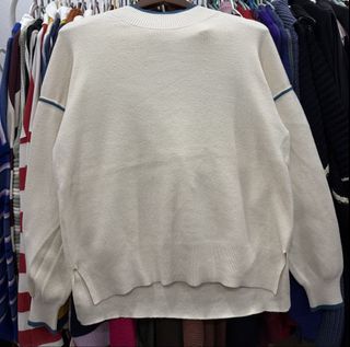 (Category: ) located in . Submitted by knitting.meow (Listing ID 1456603175, Image 1). Description: .