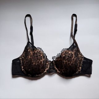 (Category: ) located in . Submitted by k_intimates (Listing ID 1456523674, Image 1). Description: .