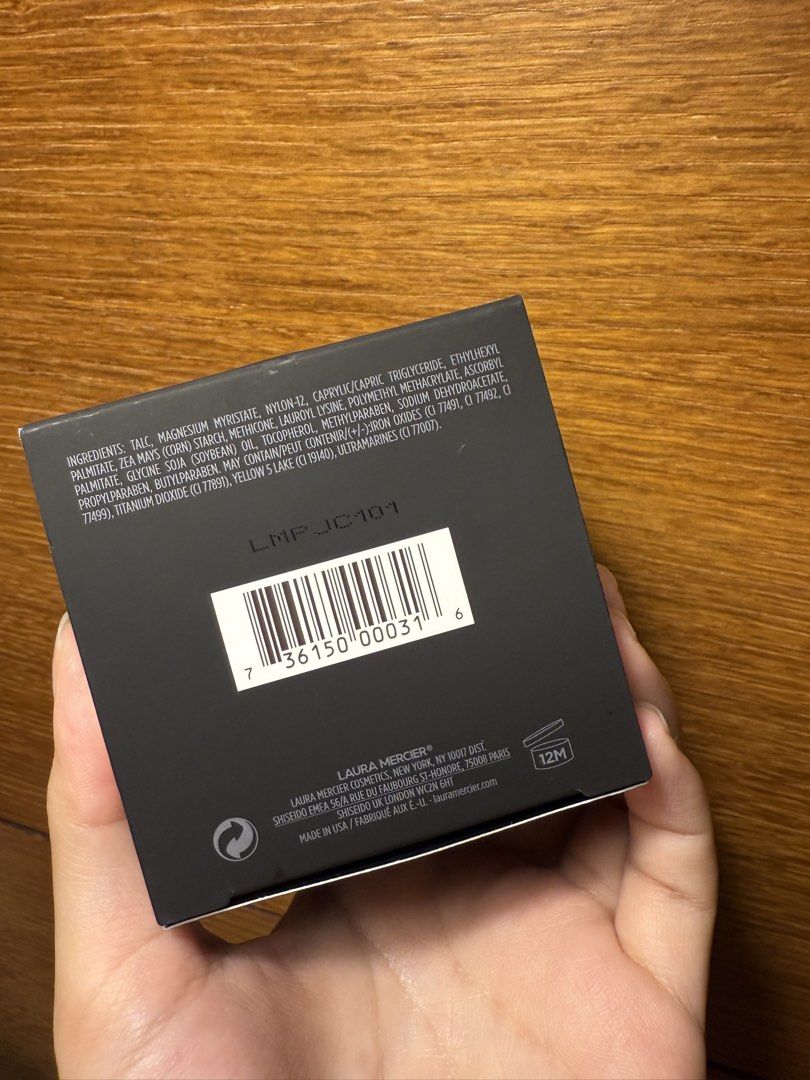 Laura Mercier Translucent Loose Setting Powder 29g (Category: Makeup) located in Binan City. Submitted by brlt_ay (Listing ID 1456472183, Image 3). Description: Laura Mercier Translucent Loose Setting Powder 3 available all sealed/brand new bought from Sasa Hong Kong :).