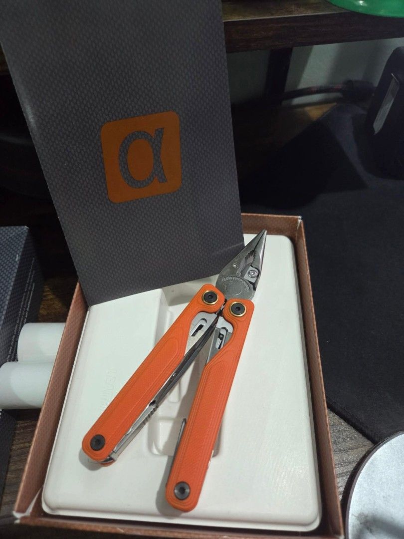 Leatherman FREE K4x Alpha Series Multi-tool Orange (Category: Home Improvement Tools & Accessories) located in Davao. Submitted by gretchenal19856 (Listing ID 1456466395, Image 1). Description: Leatherman wave alpha . Features Magnacut knife & new scissors. 16 tools, Made in USA..