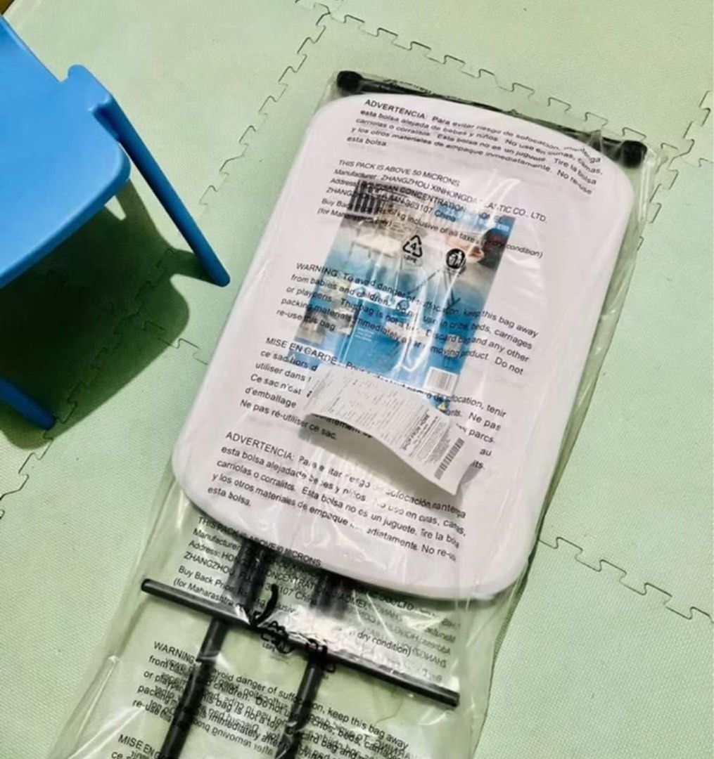 Lifetime Personal Table (Category: Tables & Sets) located in Quezon City. Submitted by dollzilla (Listing ID 1456570184, Image 3). Description: 1,500 regular price, selling ito for only 1,000 pesos.