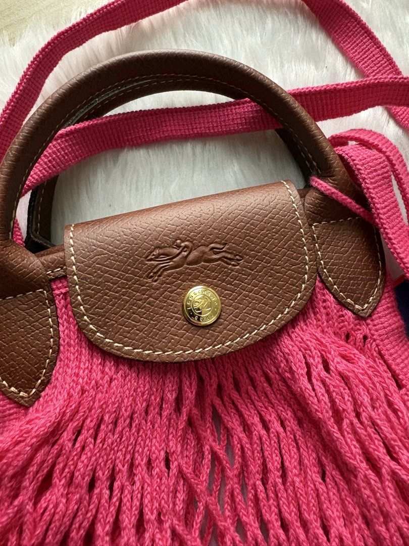 Longchamp Filet Bag Large (Category: Luxury Bags & Wallets) located in Quezon City. Submitted by kaaat15 (Listing ID 1456559217, Image 2). Description: .