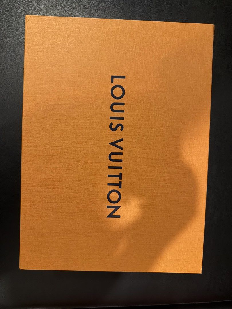 LV empty box (Category: Sneakers & Footwear) located in Singapore. Submitted by orangepinkice (Listing ID 1456567713, Image 1). Description: Empty LV magnetic box .