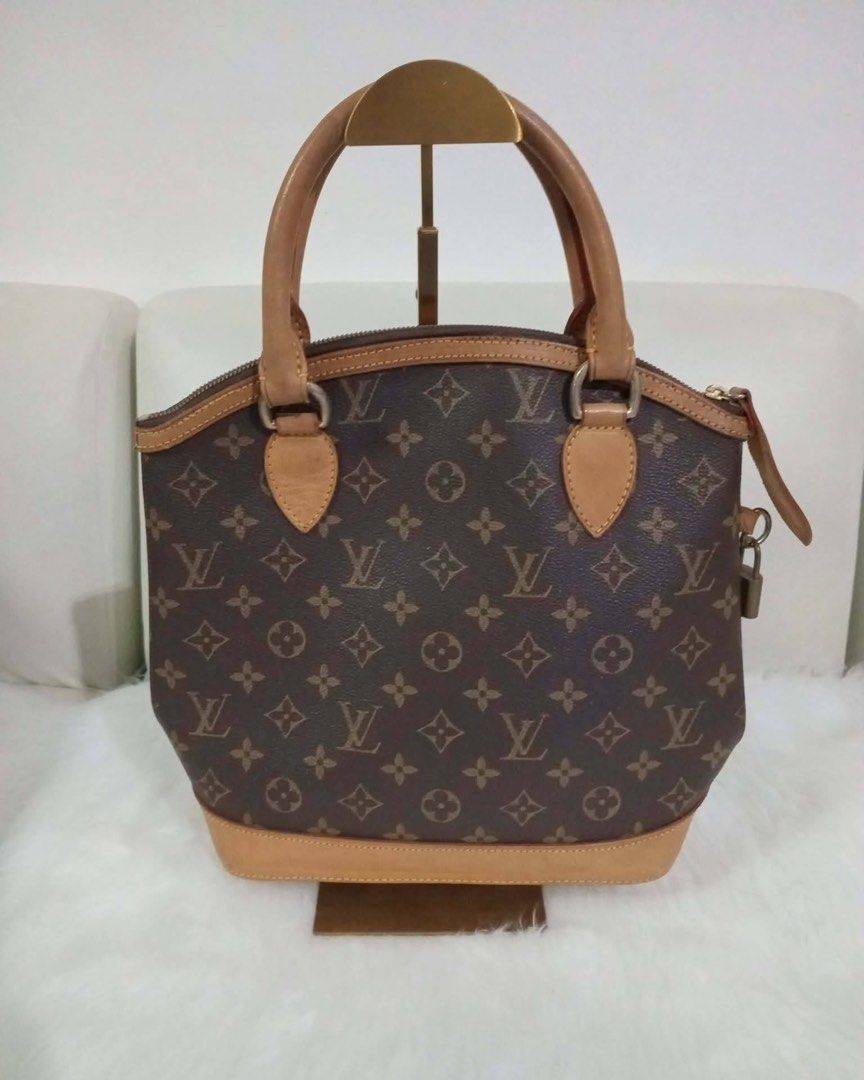 LV Restored Bags <Japan> (Category: Luxury Bags & Wallets) located in Manila. Submitted by thrifty_cool (Listing ID 1456494373, Image 3). Description: These bags were restored kaya mura ng kaunti... Date coded po ang mga yan .