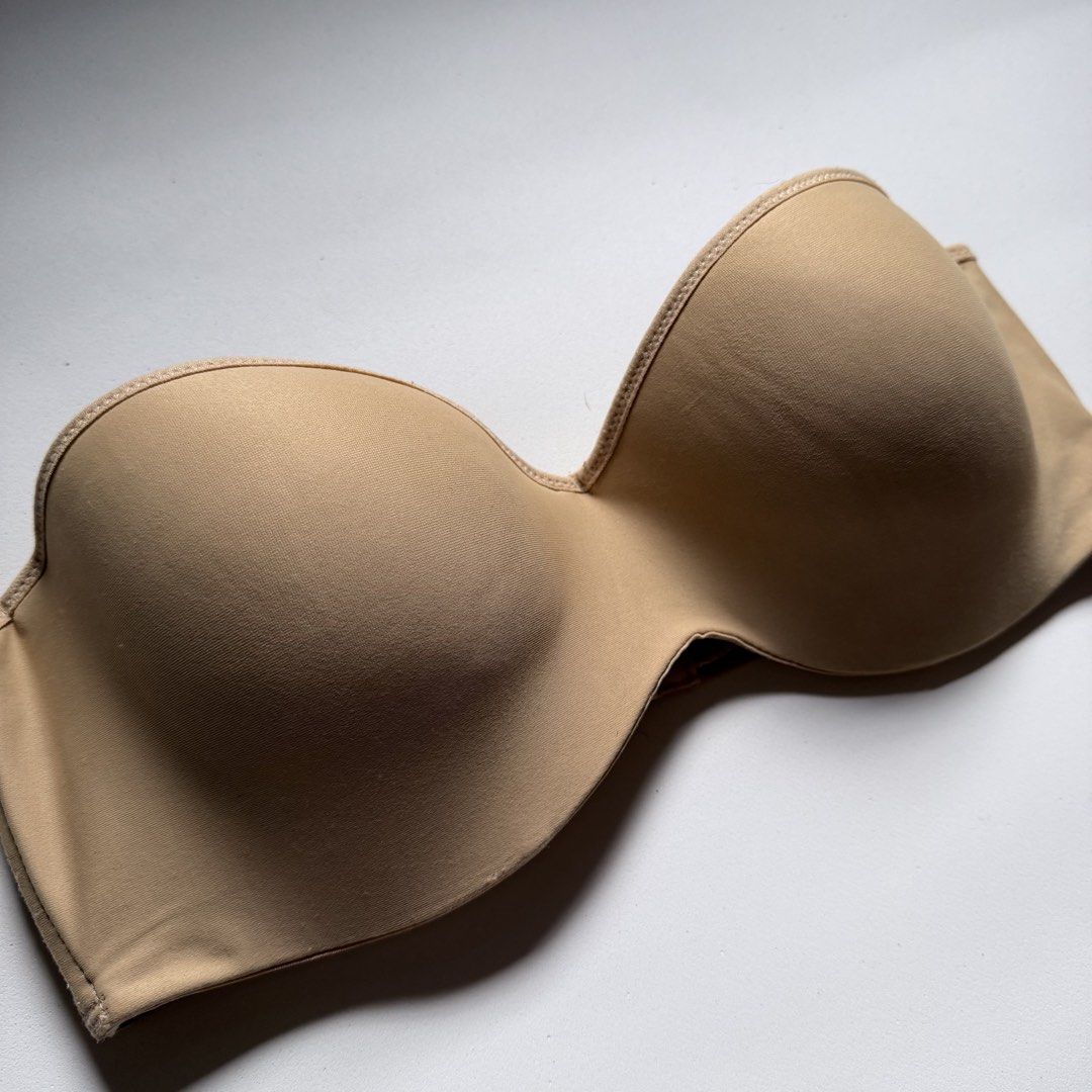 MAIDENFORM Self Expressions Stay Put Strapless Bra [34C] (Category: Undergarments & Loungewear) located in Malabon City. Submitted by k_intimates (Listing ID 1456520884, Image 2). Description: Details: • Size 34C / wired / regular padding • No issues (no straps included) • Superb quality! 🤞 •Maidenform Self Expressions Stay Put Strapless Bra in color beige. 🔴 Serious inquiries only. Reasonable offers considered..