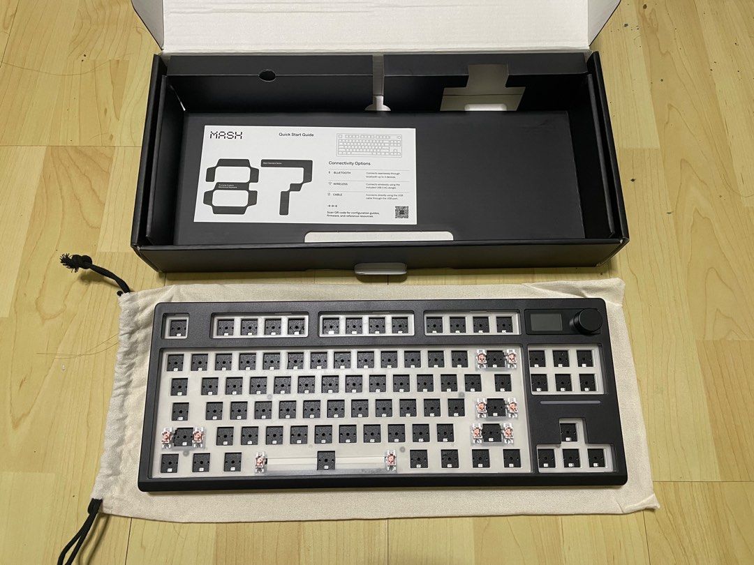 Mash GMK87 Barebones (Category: Computer Keyboard) located in Singapore. Submitted by xthefallenkidx (Listing ID 1456594921, Image 1). Description: Mash M87 Barebones set Tri-Mode (BT, 2.4G, Wired), has knob and display No keycaps or switches Self-collect at Bukit Gombak MRT, no refunds once sold .
