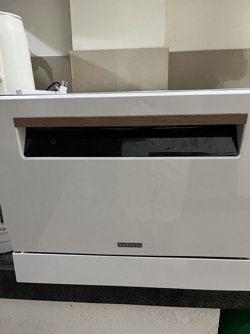 Maximus Dishwasher (Category: Dishwasher) located in Manila. Submitted by anj0910 (Listing ID 1456552975, Image 2). Description: Maximus Dishwasher max-003U Selling our countertop dishwasher for 18k. Bought it last June 20, 2026. Used it for 21 times only. Inclusion: 39pcs na dishwasher tablet Rinse aid (half bottle) Manual Original receipt Naitapon na yung box RFS: may yaya at helper na sa bahay, hindi na nagagamit 📍Taytay, Rizal .