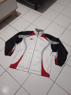 (Kategori: ) berada di . Dikirim oleh casualsquare (ID iklan 1456538958, Gambar 1). Deskripsi: .