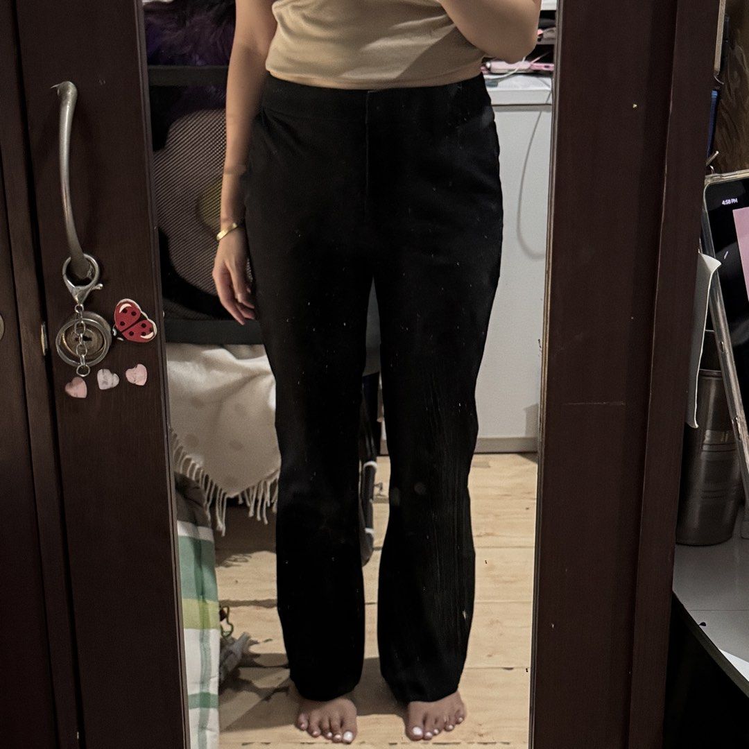 MNG Black Wide Leg Trousers (Category: Other Bottoms) located in Marikina City. Submitted by prelovedsms (Listing ID 1456507963, Image 2). Description: - Brand: MNG (worn once) - Color: Black - Style: Wide leg trousers - Fit: High waisted - Leg Cut: Straight with a slight flare at the bottom - Versatile: Suitable for work or casual occasions - Material: Comfortable - Styling: Easy to pair with any top Waist 28 Length 37.