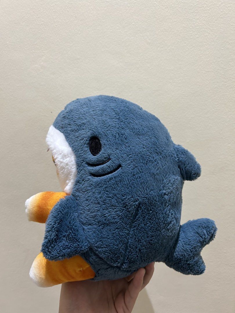 Mofusand Shark Meow (Category: Plushies & Soft Toys) located in Paranaque City. Submitted by _cloudedcart (Listing ID 1456510563, Image 2). Description: - NO tags - NO marks and stains - Only used as a display rfs: decluttering Buyer will handle sf. .