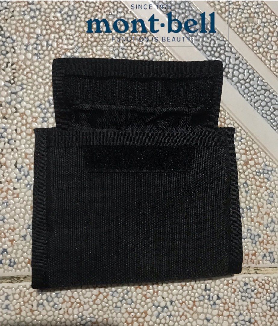 MontBell Unisex all-round Wallet Compact Lightweight (Category: Wallets & Card Holders) located in Manila. Submitted by blackdmnd_stuff (Listing ID 1456515245, Image 2). Description: Authentic/legit Goodasnew condition No damage/issue Features: - Mont Bell trifold wallet - Durable black nylon material - Secure velcro closure - Multiple internal card slots - Ideal for everyday carry -coin pocket on the back -6 Number of Sections Size Guide： H 4inc