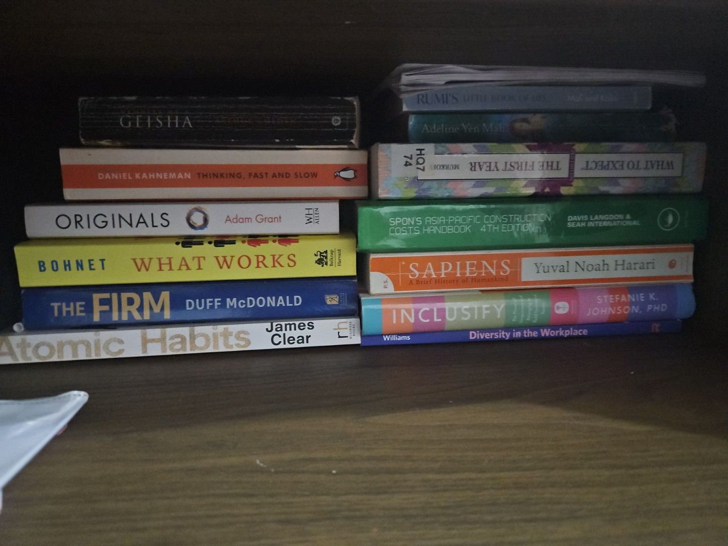 Multiple (Category: Storybooks) located in Singapore. Submitted by fac.edu2 (Listing ID 1456588662, Image 1). Description: multiple books for sale pick any for 2 to 4sgd.